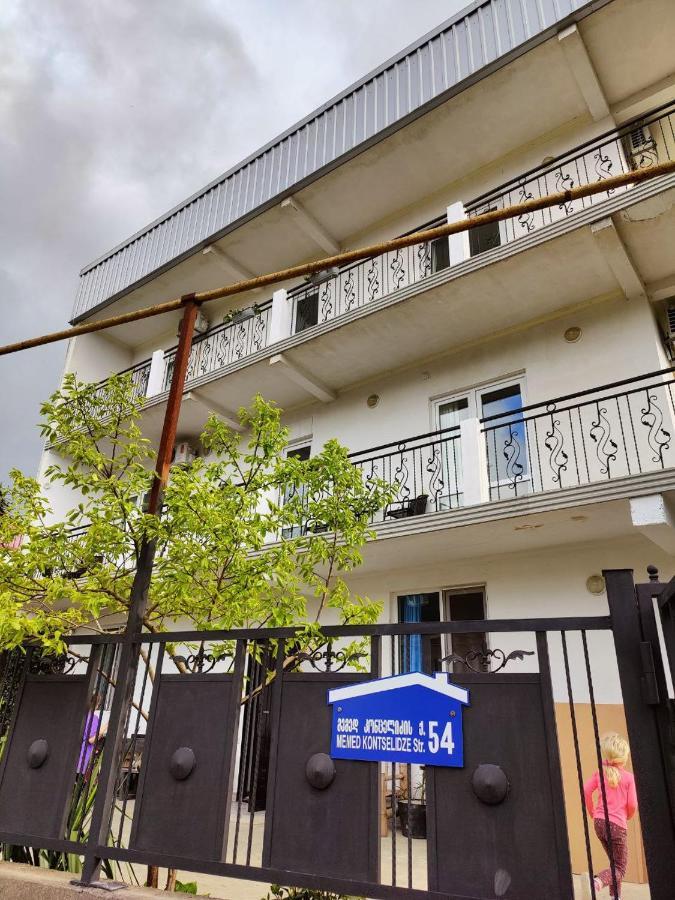 Guest House Junona マヒンジャウリ エクステリア 写真