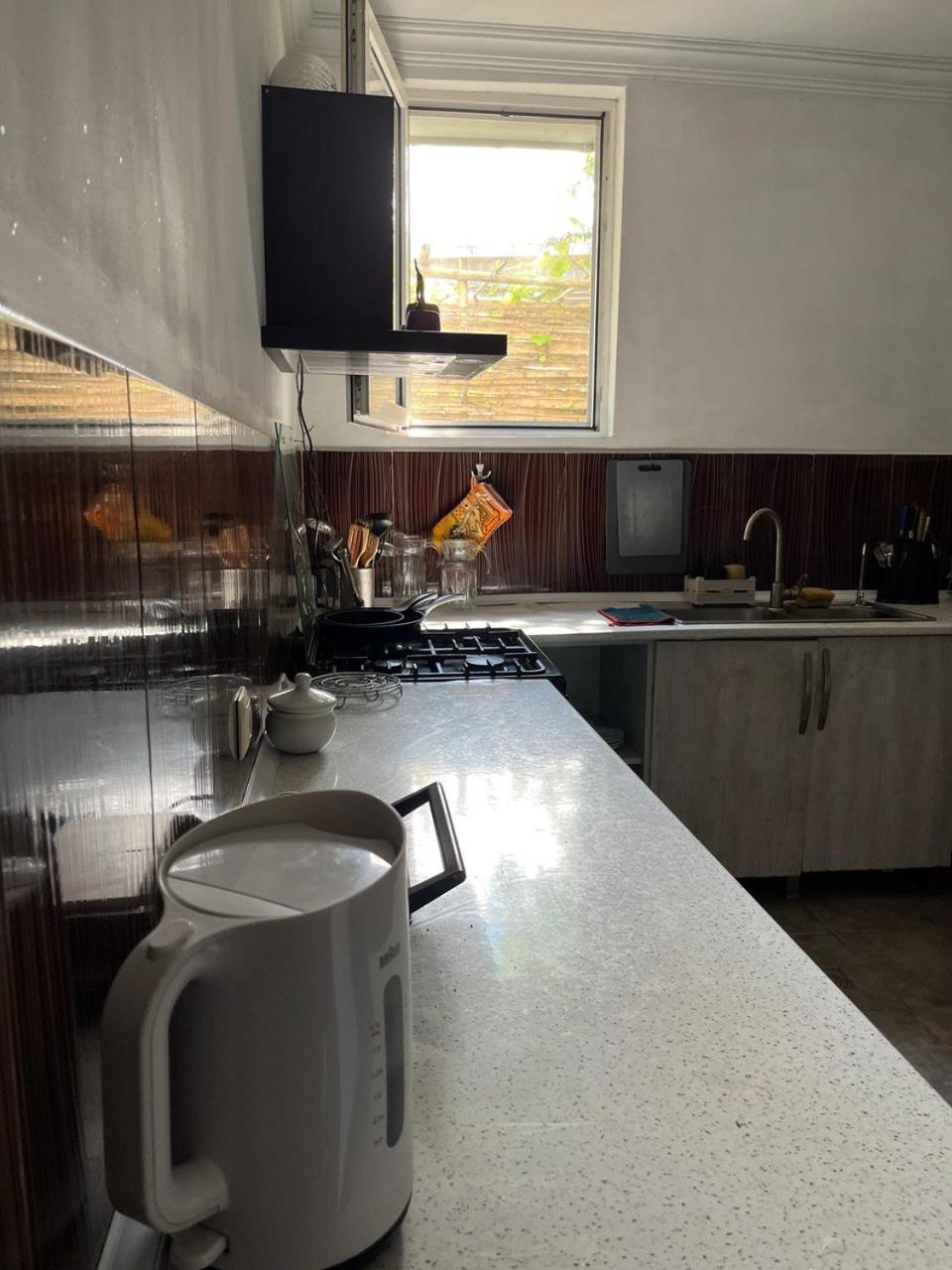 Guest House Junona マヒンジャウリ エクステリア 写真