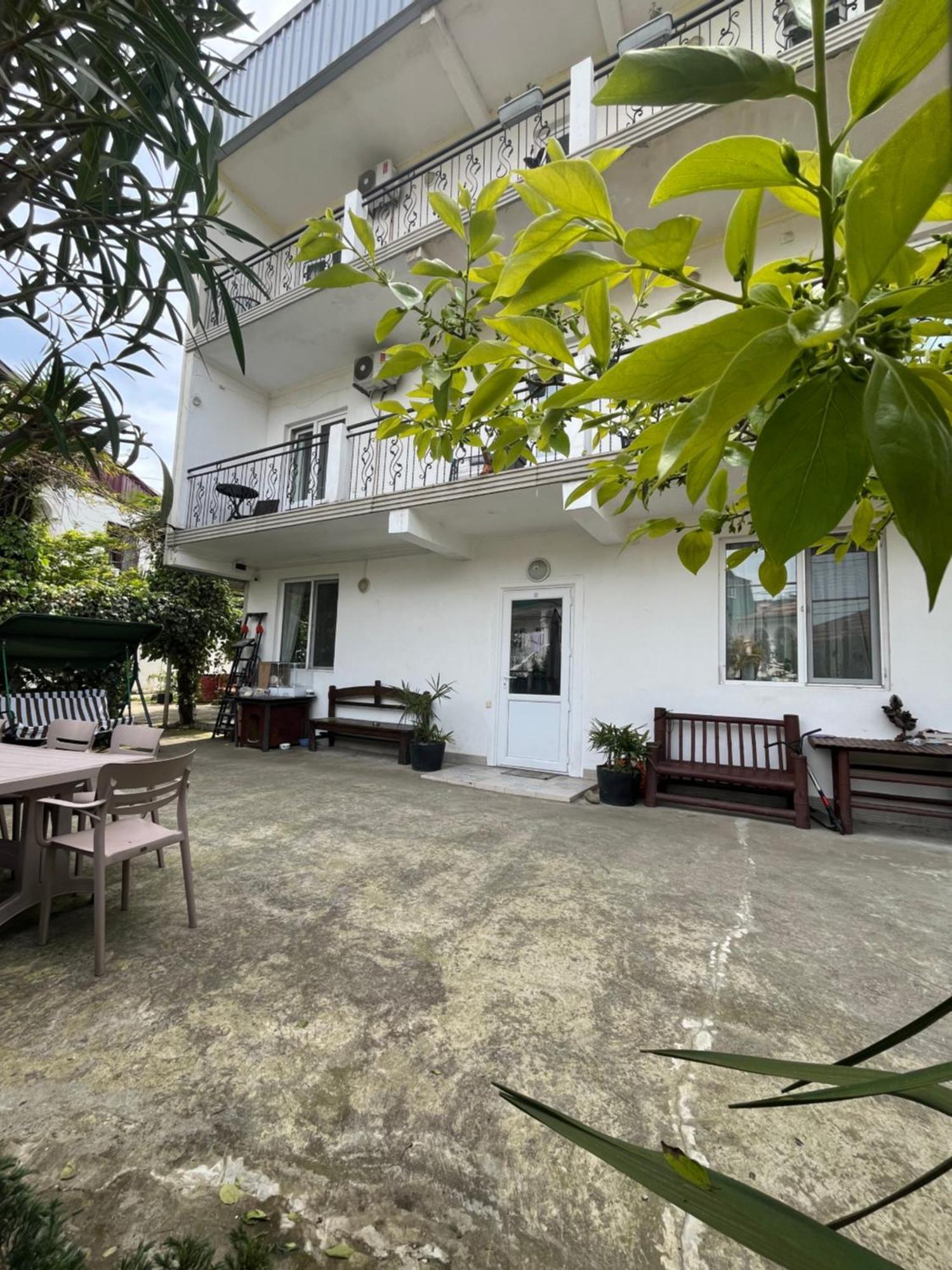 Guest House Junona マヒンジャウリ エクステリア 写真